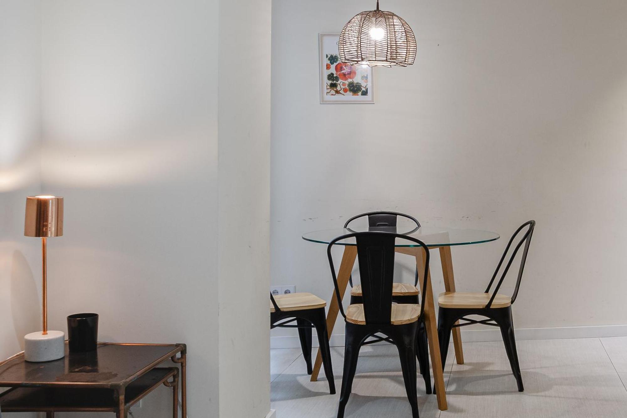Apt 8 Geranio Girona Exterior photo